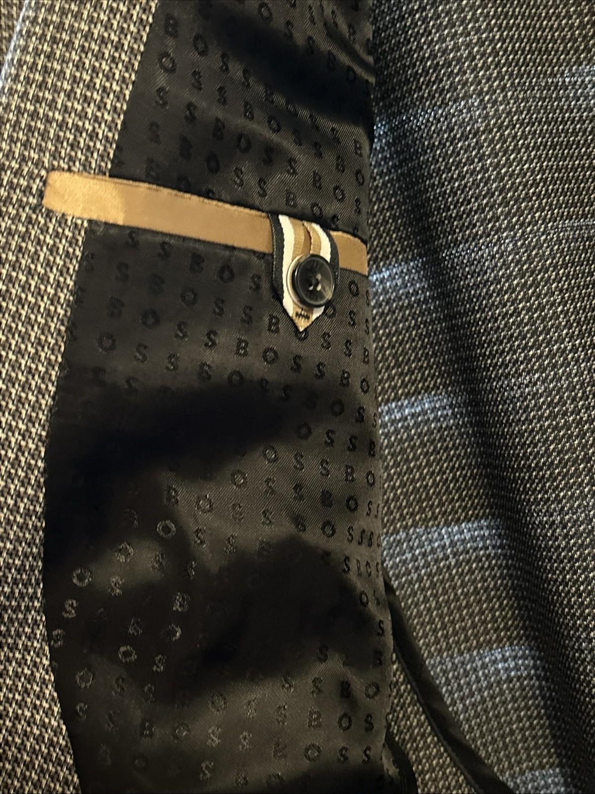 hugo boss suit 40r slim Fit nwt Lanificio Tesse Biella