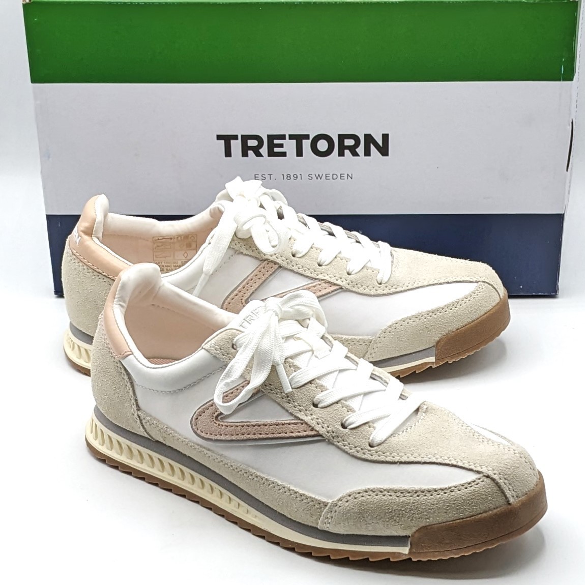Tretorn “Hailey” Women’s, Leather & Nylon Canvas, Sneaker (White / Pink) – NEW