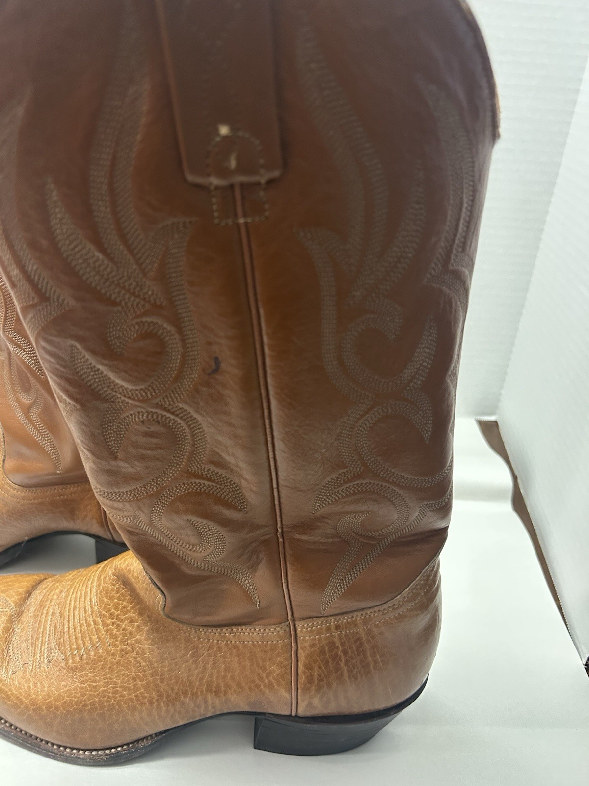 Vintage Men J Chisholm Western Boots 919 42239 Tan 10.5D USA Cowboy Handcrafted