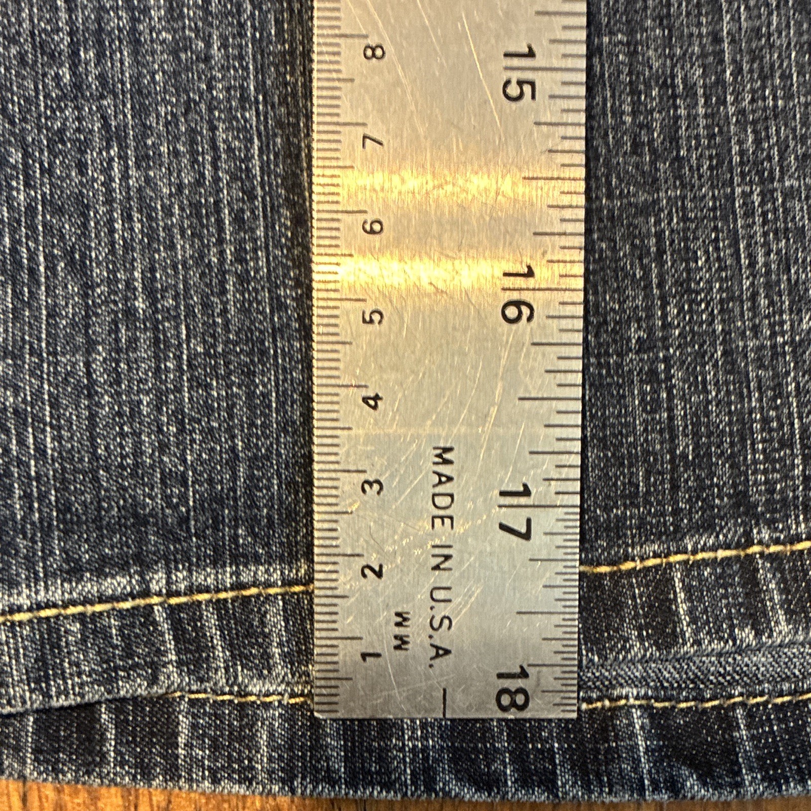 Jordache Girls Blue Denim Knee-Length Skirt 13/14 Button Pockets Belt Loops
