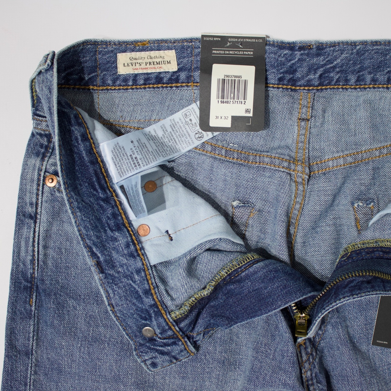 NWT $98 Levi’s Premium 568 Loose Straight Linen+ Medium Wash Jeans Men Sz. 31×32