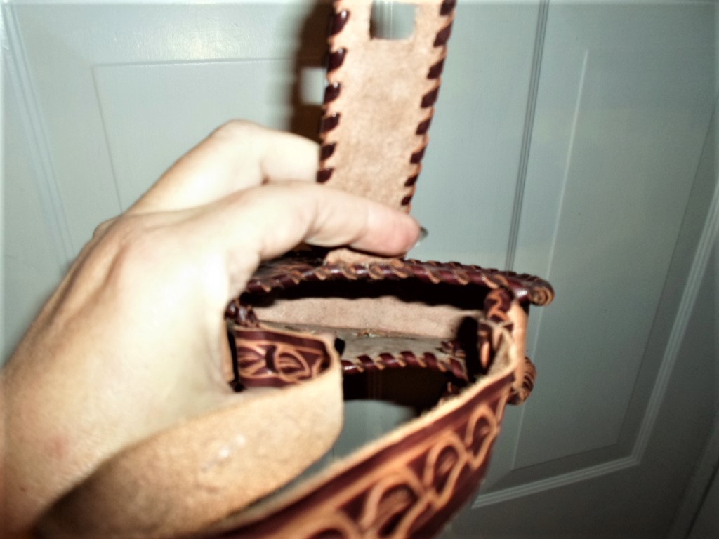 Child’s Leather Tooled Handbag Purse – 6″ wide x 3-3/4″ tall Whip Stitch Boho