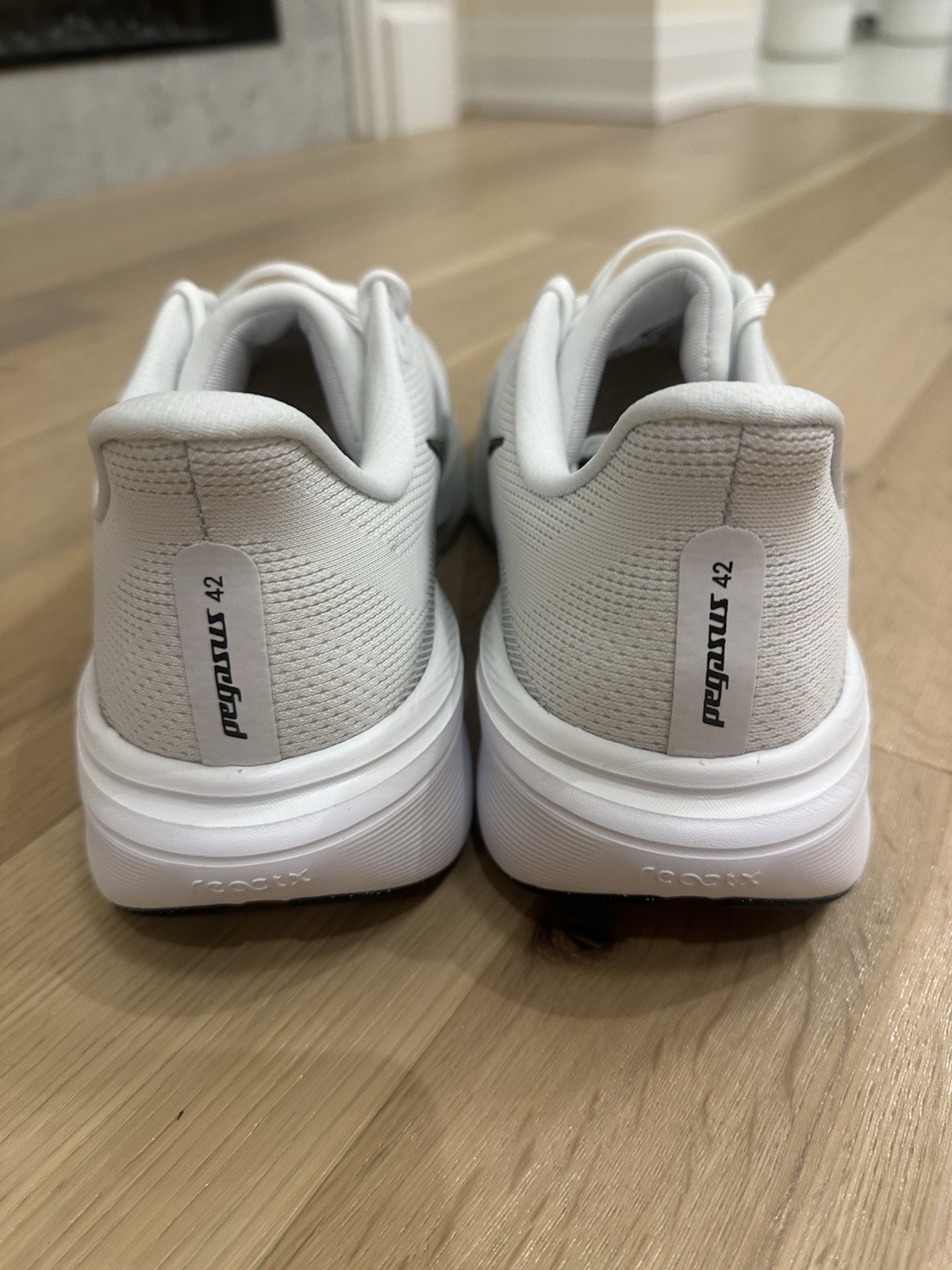 AIR ZOOM PEGASUS 42 WHITE/BLACK-PHOTON DUST Men’s Size 13