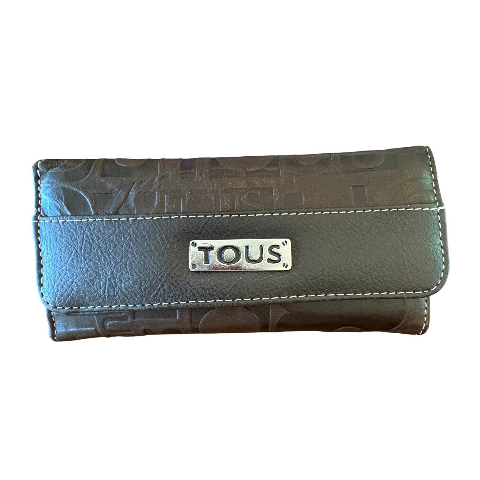 Tous Dark Brown Embossed Leather Trifold Wallet White Stitching Logo Plaque