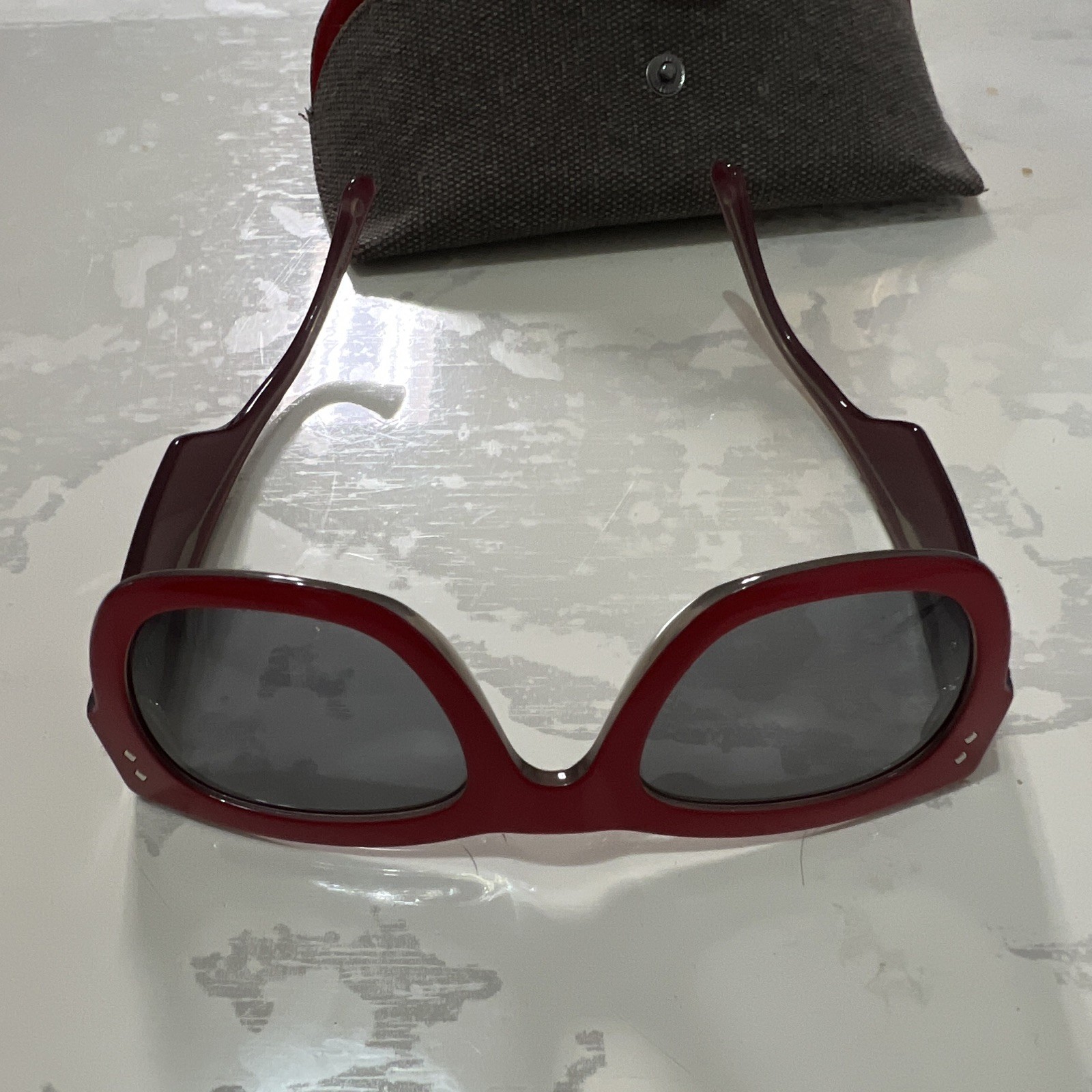 Moncler MG5385OS 51-24 Red Glossy Square Sunglasses Gray Lens Made in Italy Case