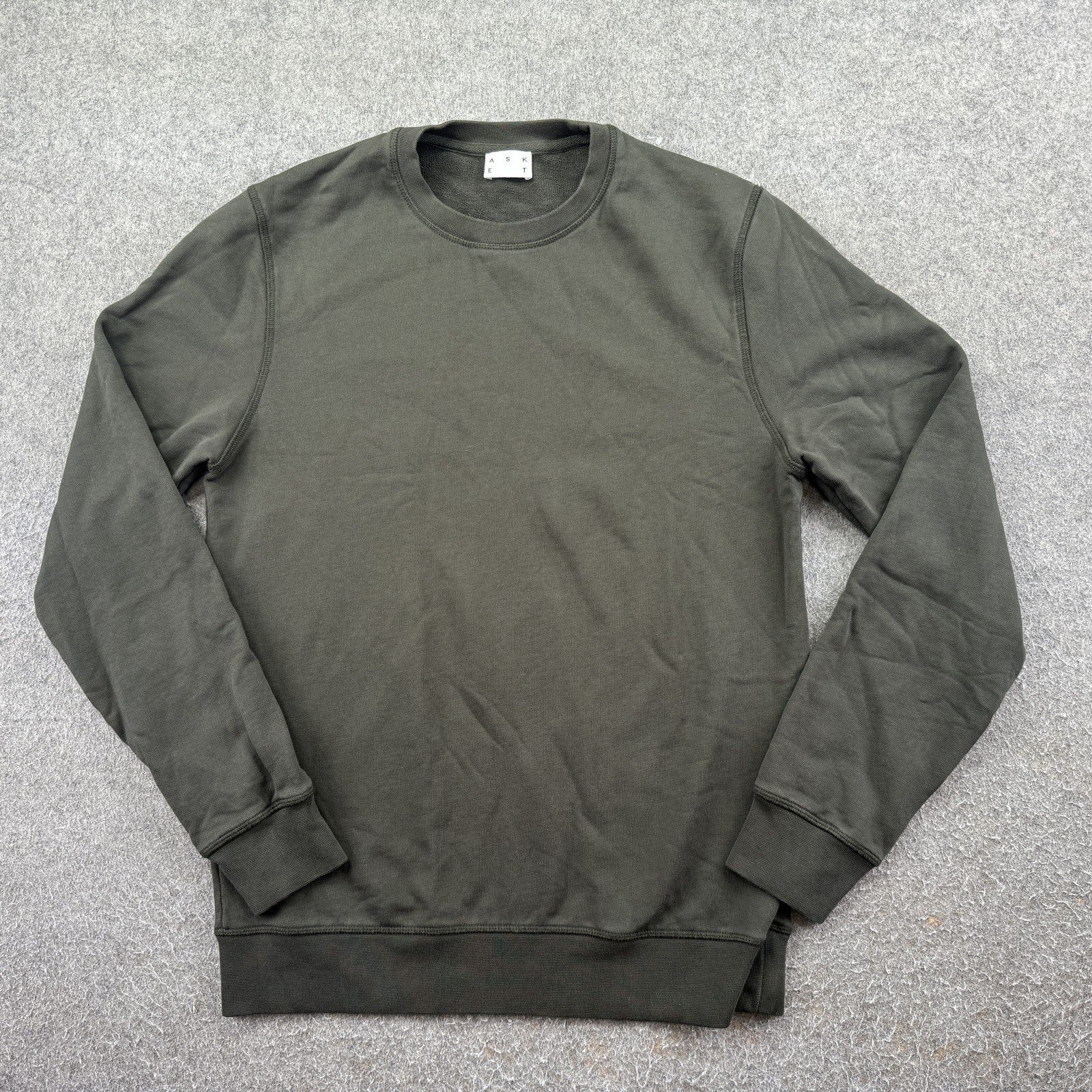 ASKET Sweatshirt Mens Small Green Pullover Knit Crewneck Solid Basic Minimalist