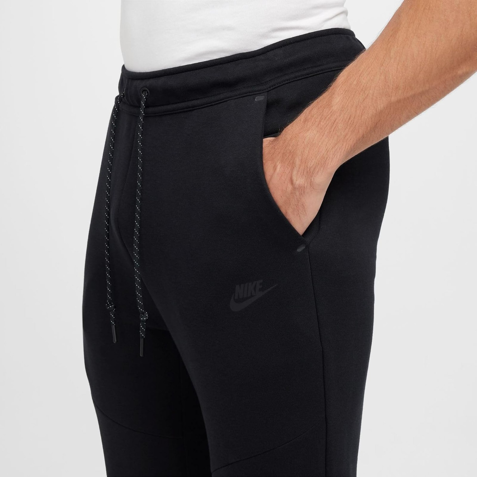 Nike Tech Men’s Fleece Joggers Size- Large Black/Black – Black/Black – Large