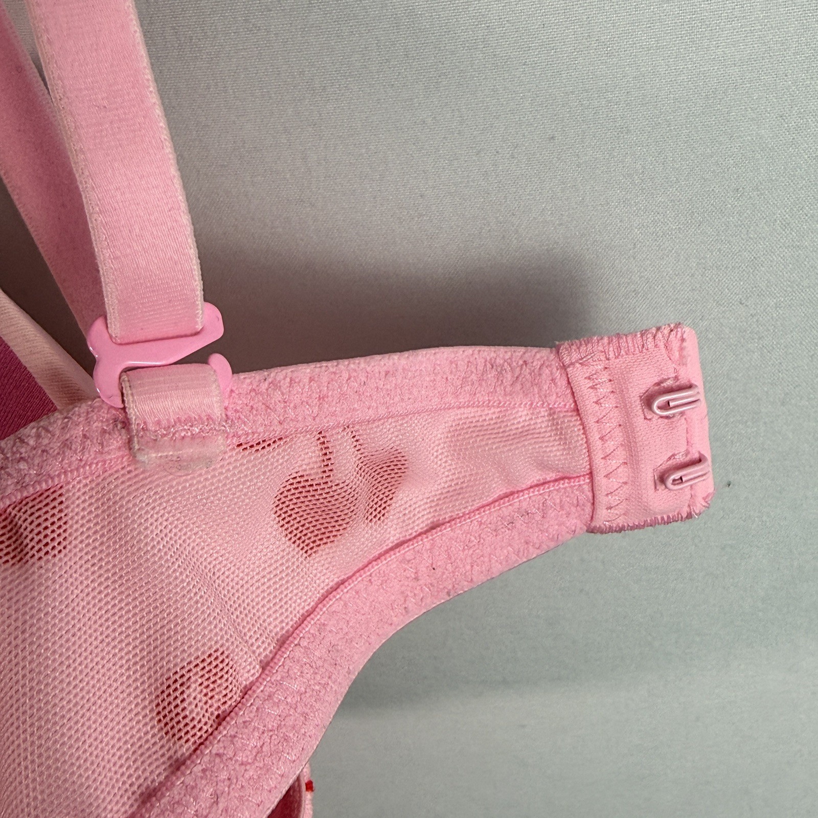 Victoria’s Secret PINK Sexy Pushup Bra 32a Color Pink and Red Heart Cherries VS