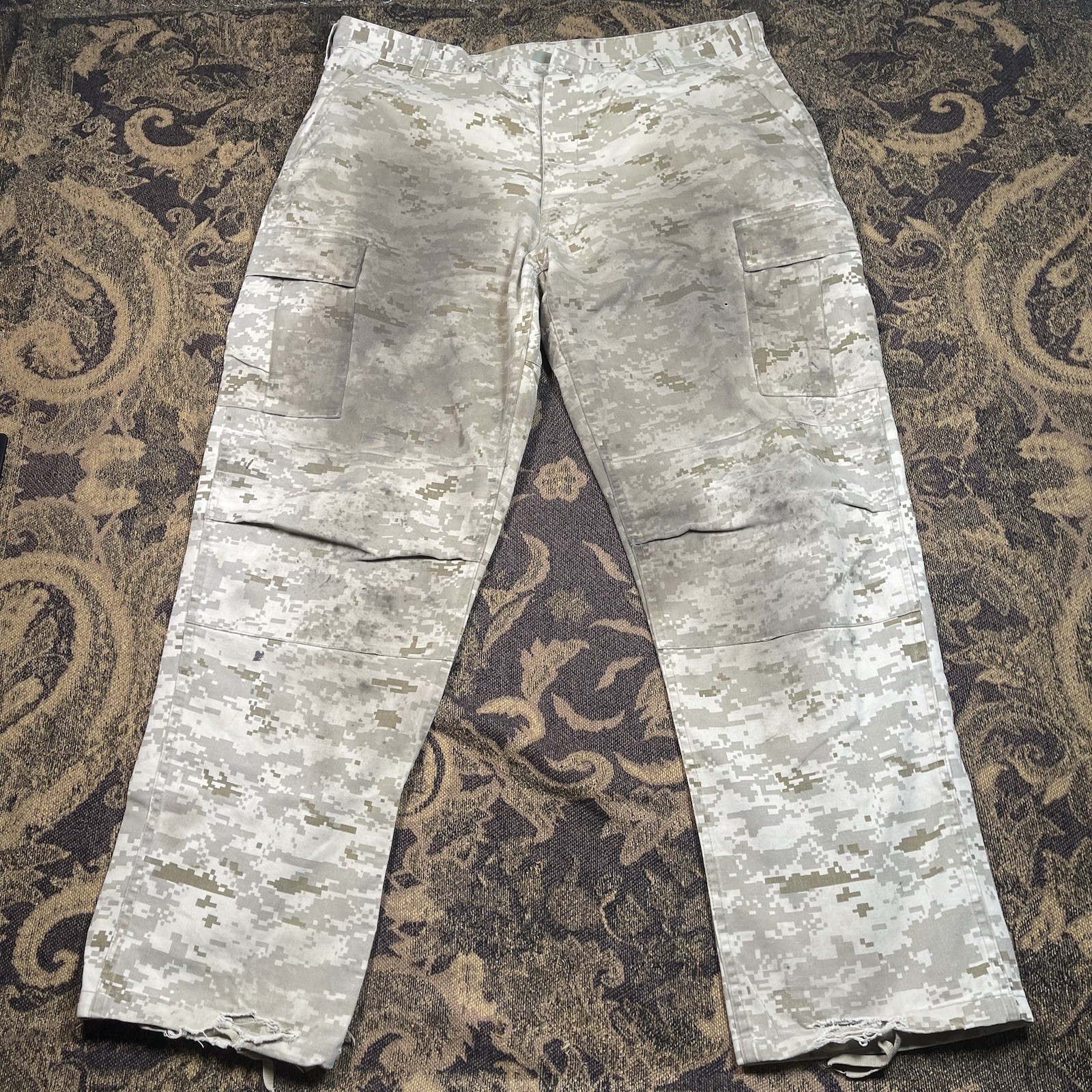 Digi Camo DCU Cargo Pants Large Short Army Combat Mens USGI Missing Top Button