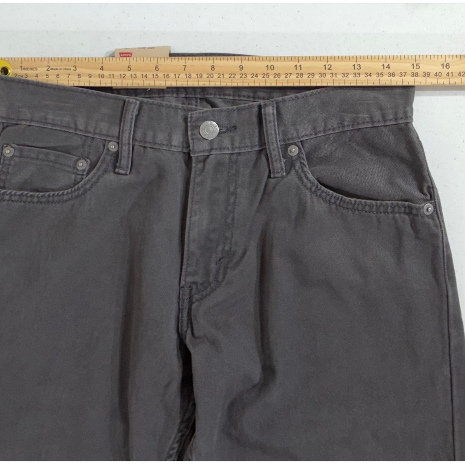 Levis 514 Slim Straight Fit Chino Pants 30×32 Charcoal Gray 100% Cotton NWT