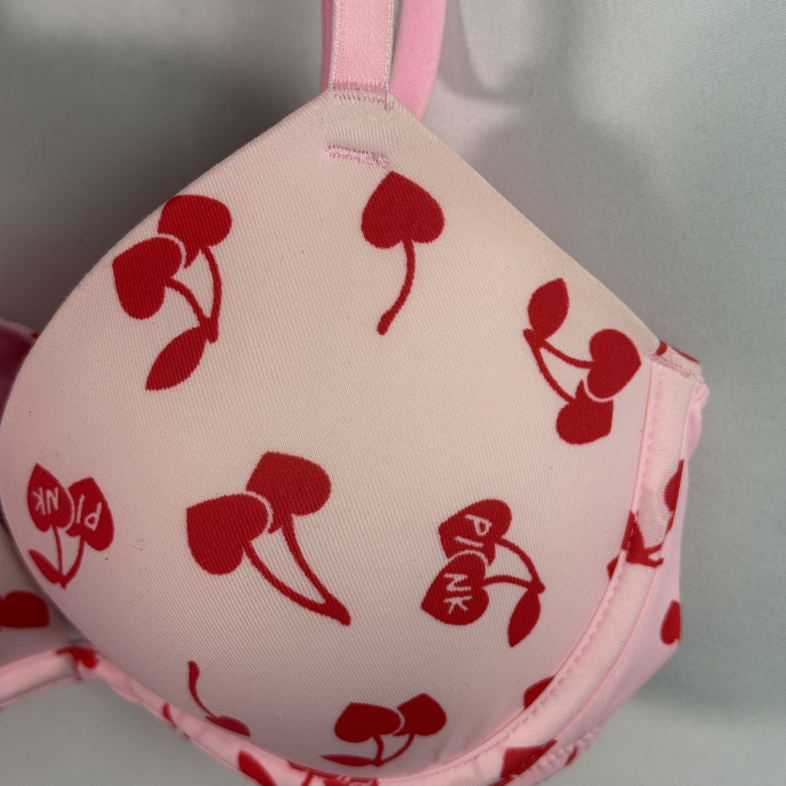 Victoria’s Secret PINK Sexy Pushup Bra 32a Color Pink and Red Heart Cherries VS