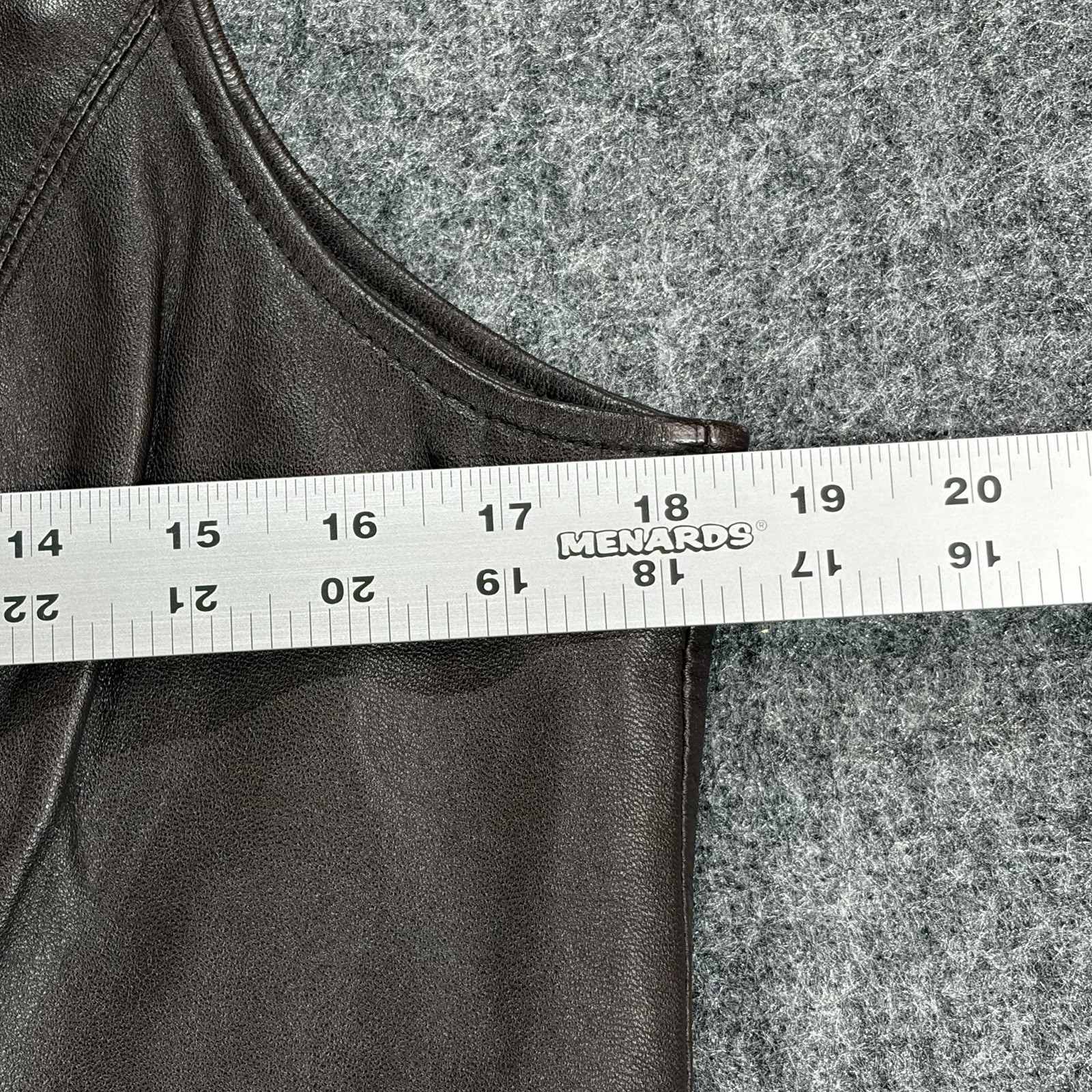 Croft and Barrow Womens Genuine Lambskin Leather Vest Brown Zip Front Size M