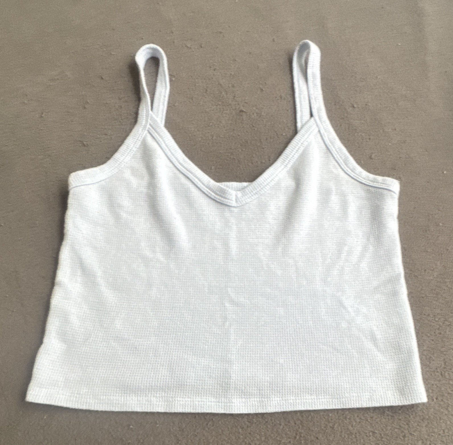 American Eagle White Knit Solid V-Neck Spaghetti Strap Cami Tank, Baby Blue M