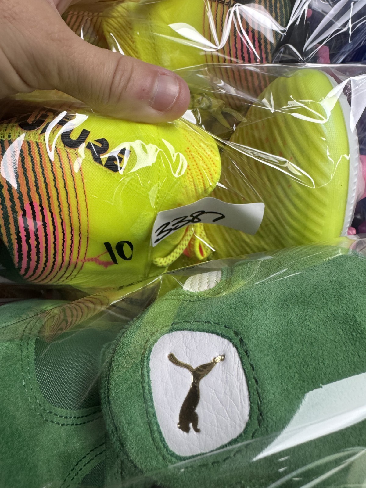 PUMA Future 8 Ultimate FG Yellow Red Black 108138-03 Men’s Pick Size