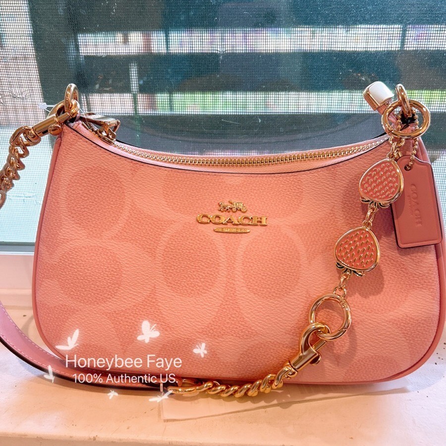 NWT Coach Teri Shoulder Bag In Signature CAL51 Powder Pink plus extended chain