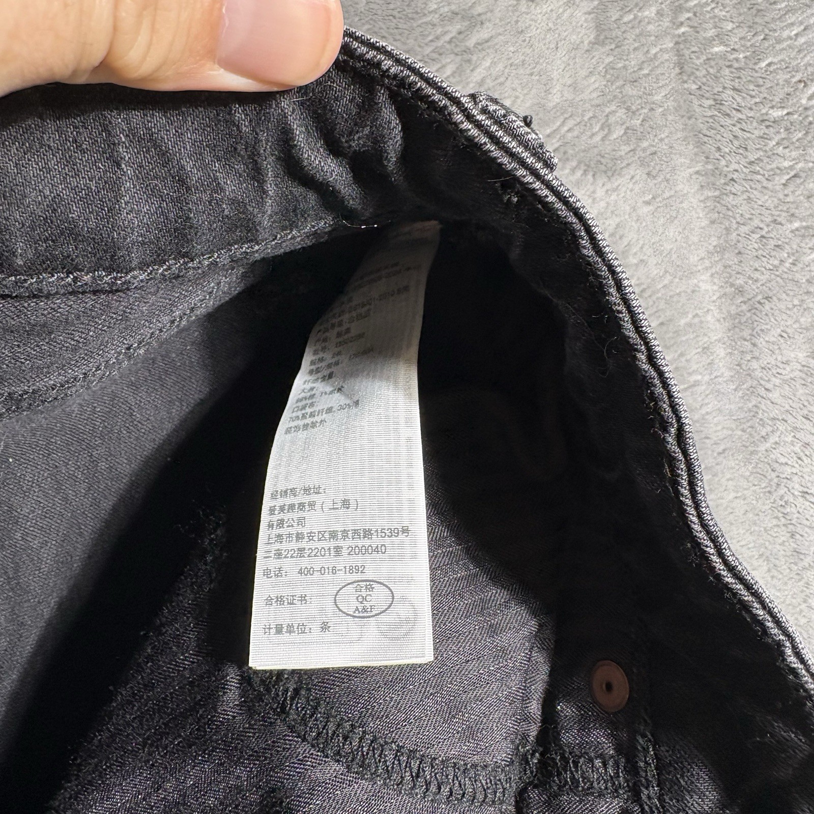 Abercrombie & Fitch Curve Love 90s High Rise Black Wash Jeans 24 Long