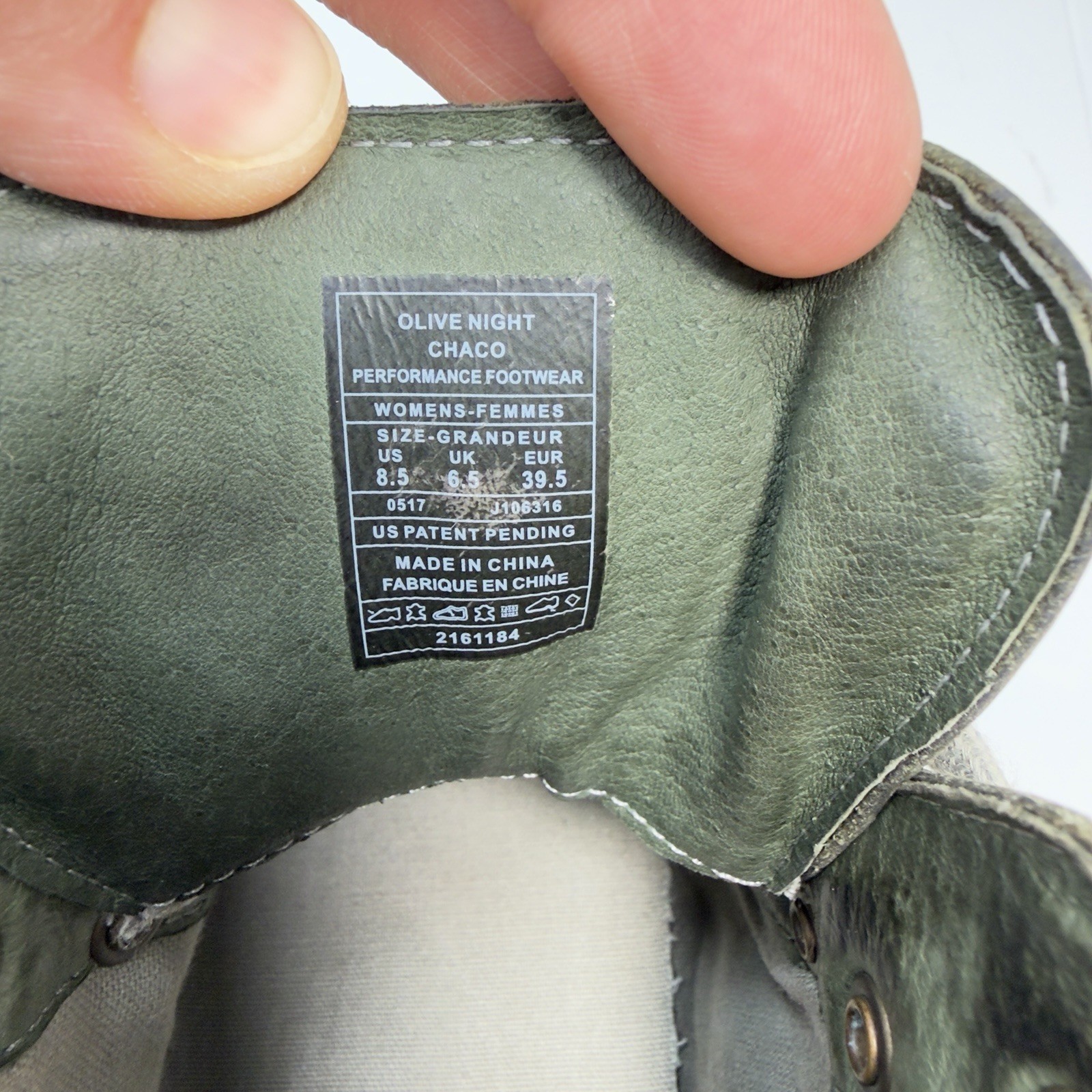 Chaco Fields WP Women’s Hiking Boots Olive Green Leather Waterproof Size 8.5