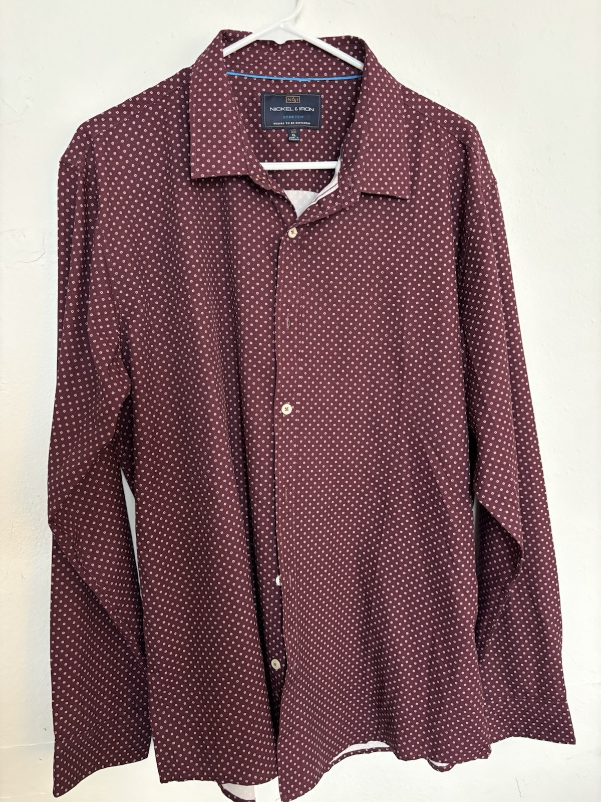 Nickel & Iron Men’s XL Burgundy/White Geometric Stretch Button-Up Shirt