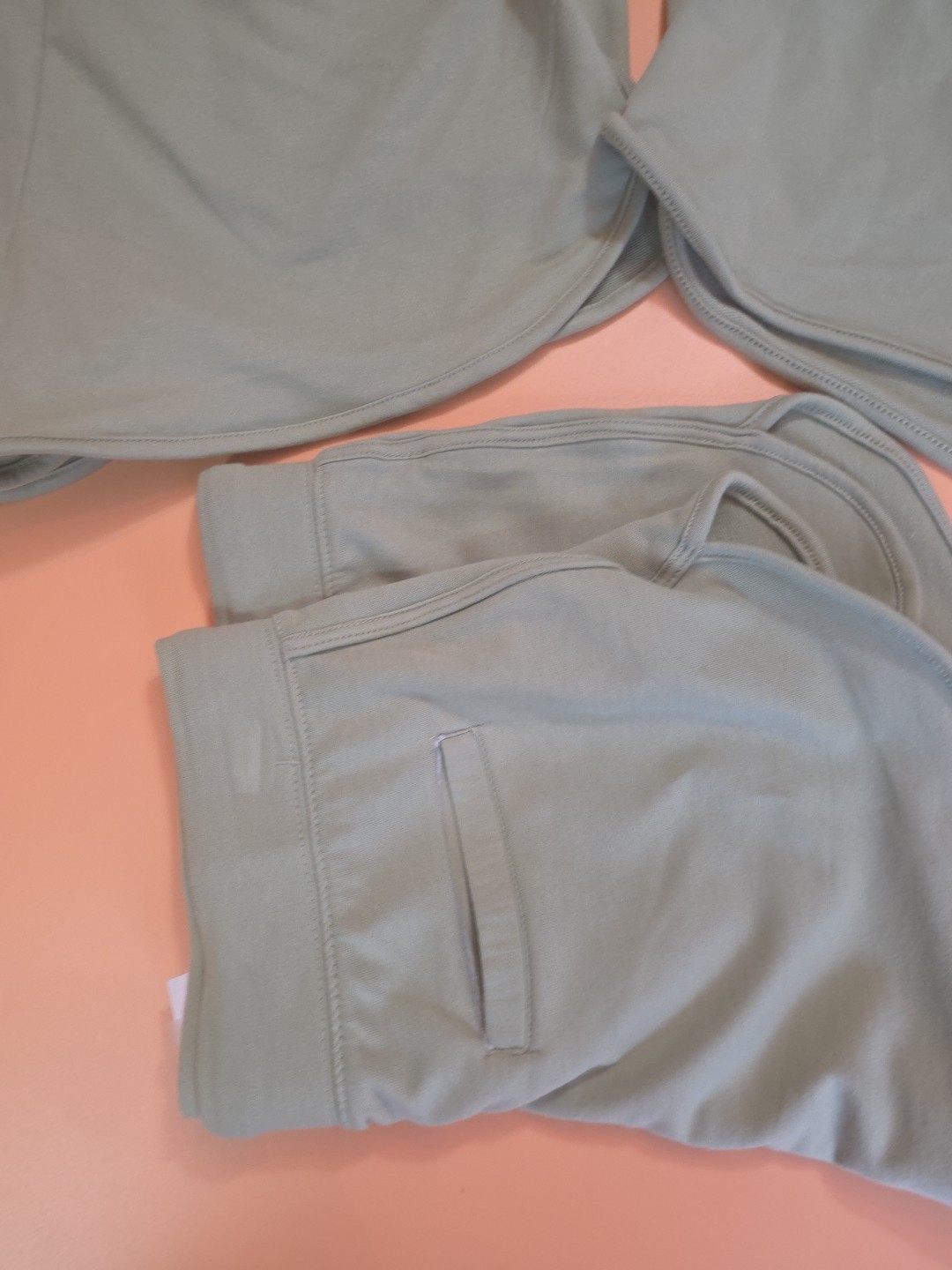 Ambiance Clash Bouclé Women’s Shorts Size Large Sage Green Drawstring Casual Lou