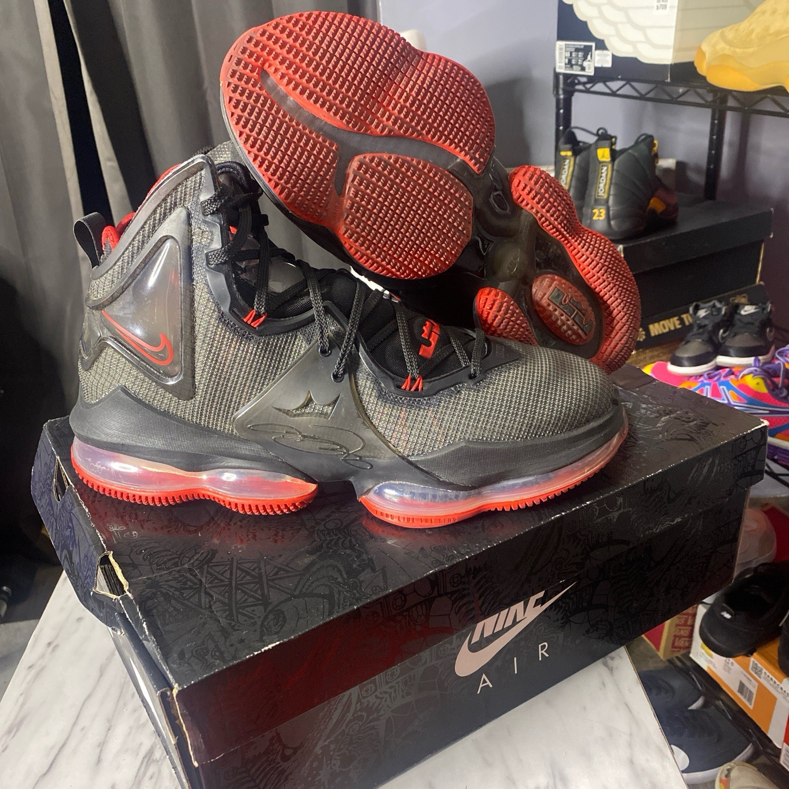 Nike LeBron 19 EP Bred DC9340-001 Black Red Basketball Sneaker