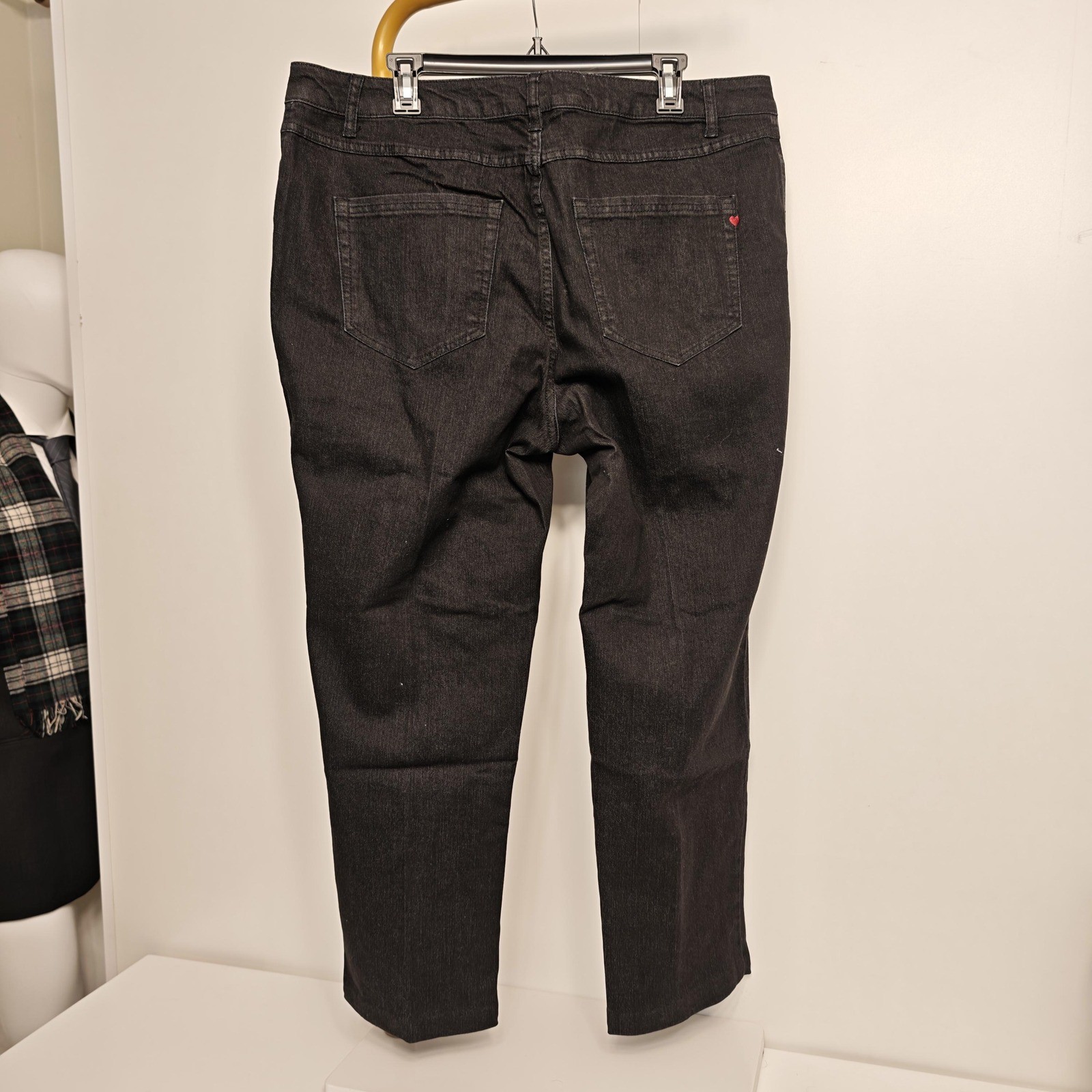 Denim 24/7 Black Wash Relaxed Fit Jeans Plus Size 18W Stretch 49-2427-0