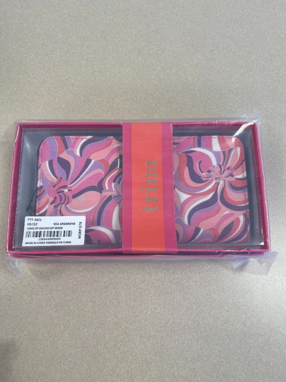 Trina Turk Sea Anemone Large Zip Around Wallet in Pink and Purple Floral – NWT