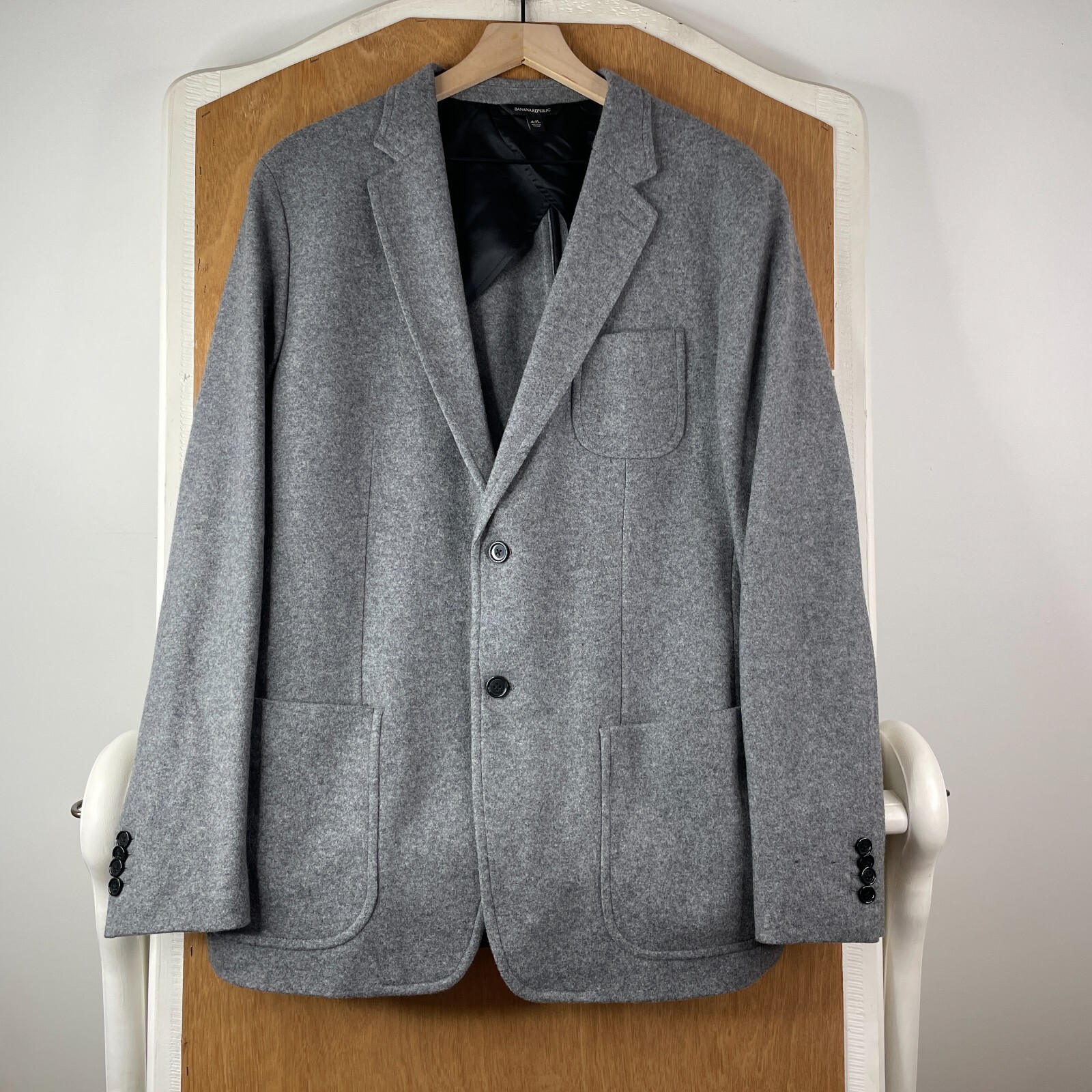 Banana Republic Sport Coat Mens 44L Gray 2 Button Mario Bellucci Heavy Flannel
