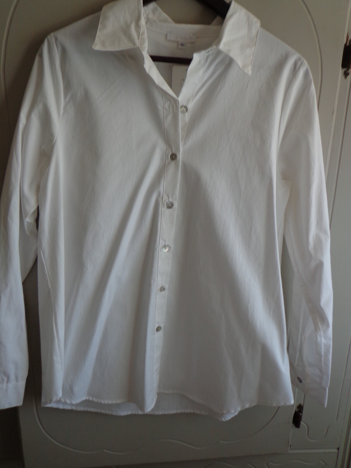 NWT I Love Linen Hi-Lo Button Down Blouse S White Long Sleeve Button Cuff