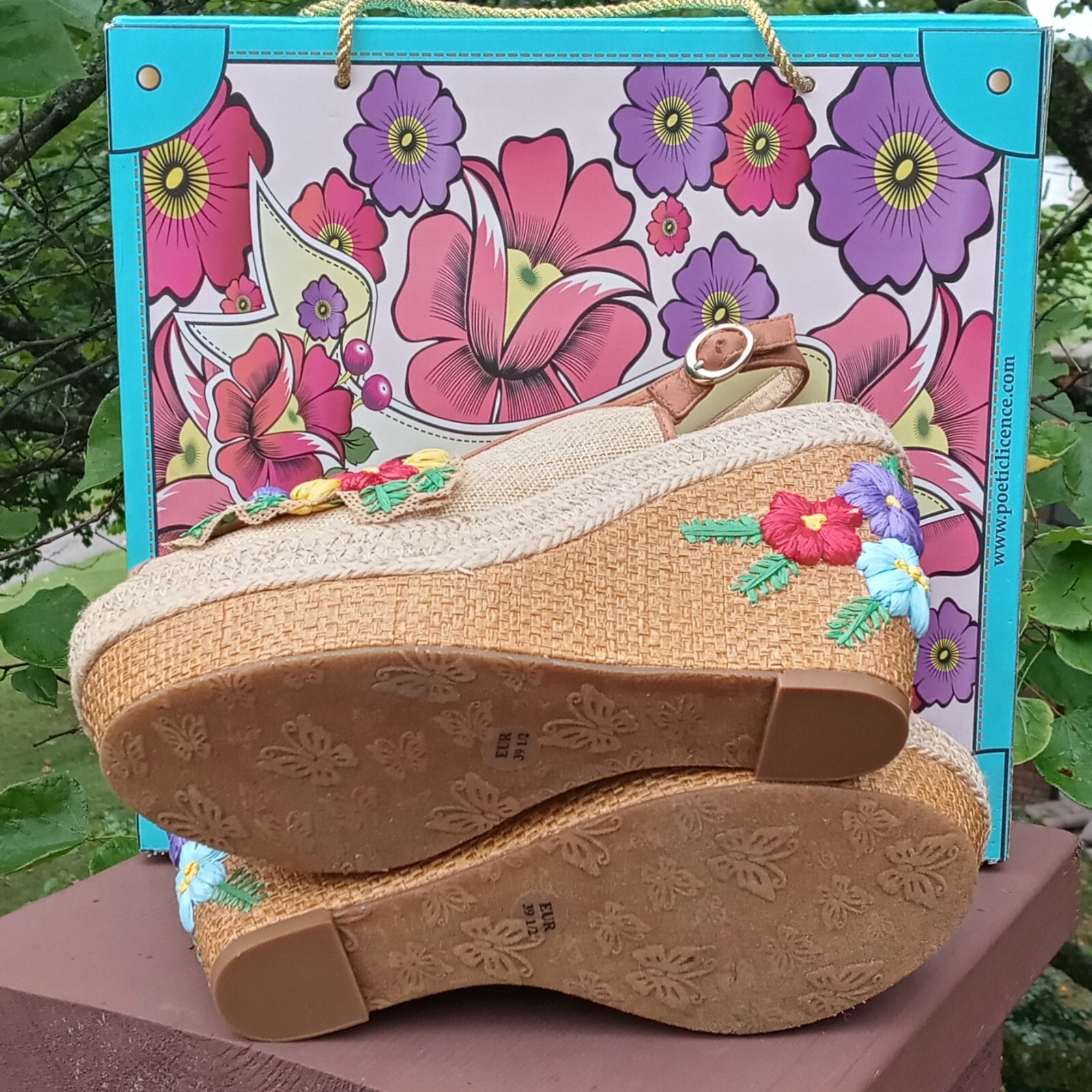 Poetic Licence 8.5 Sandals Natural Petal Pusher Floral Fabric Leather Wedge Shoe