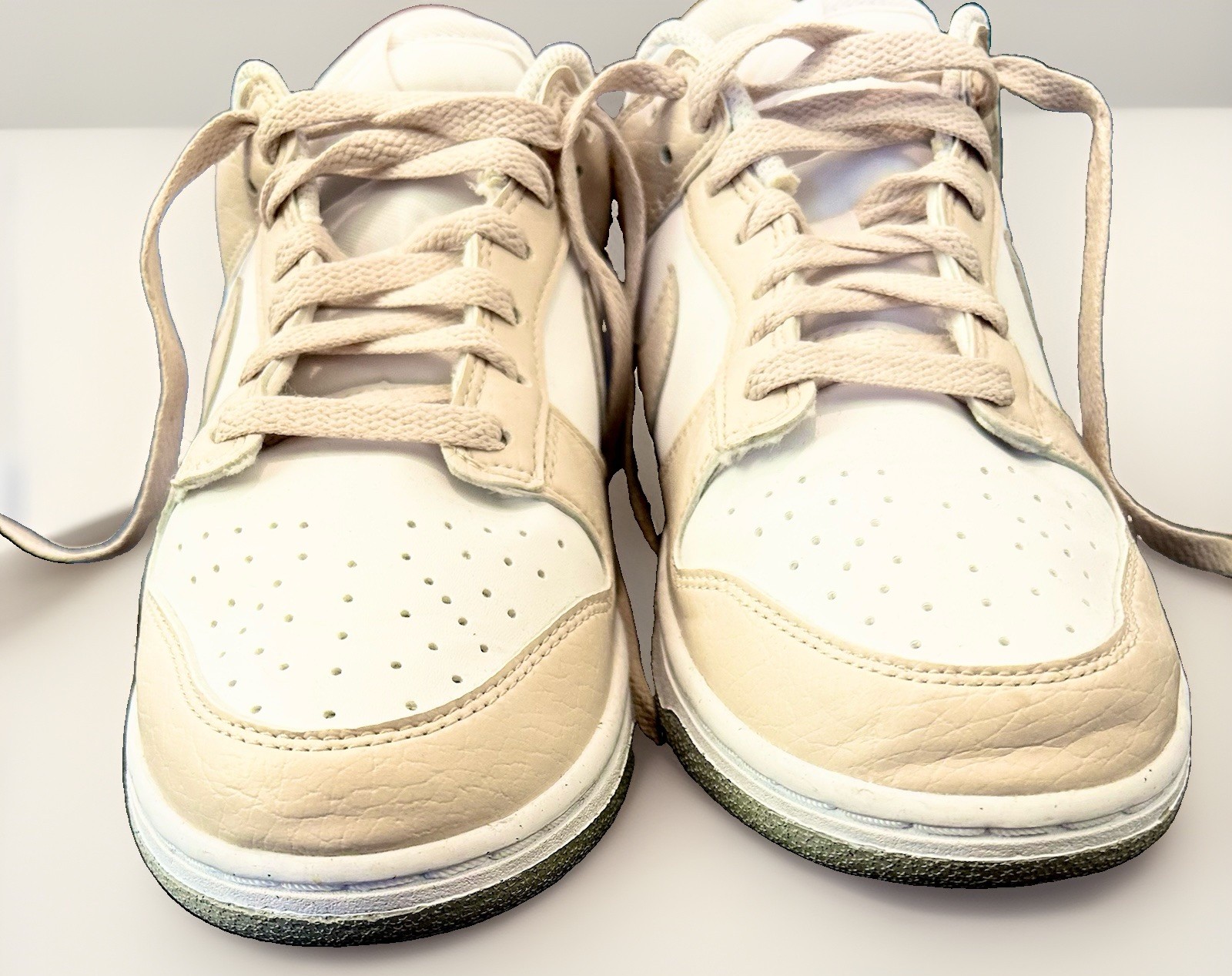 Nike Men’s Dunk Low Top Lace-Up Athletic Sneaker White/Beige/Sail/Hemp