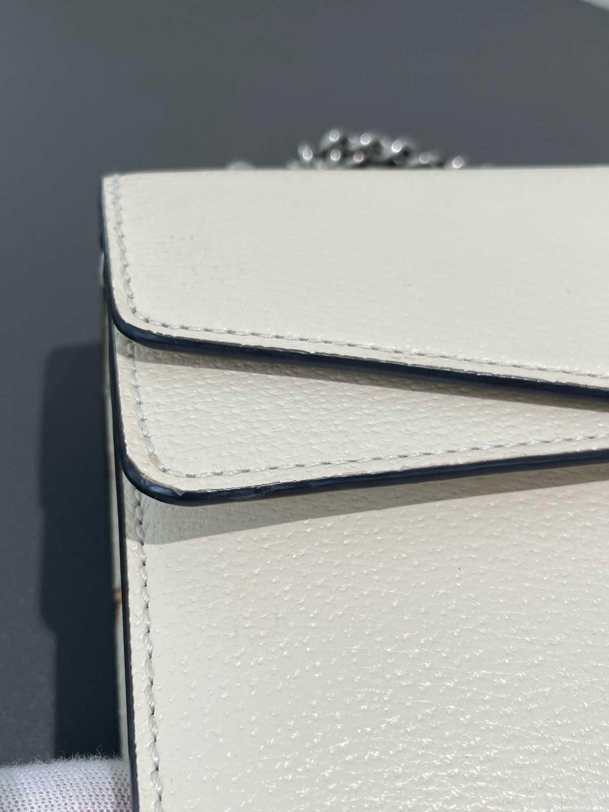 Gucci Pre-Owned Authentic Luxury Handbag White 28×17cm Silver