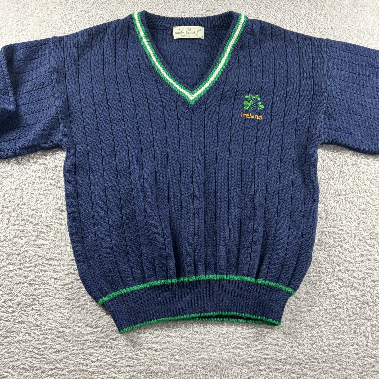 Quill’s Woolen Market Irish Sweater Ribbed Knit V Neck Shamrock Embroidered M