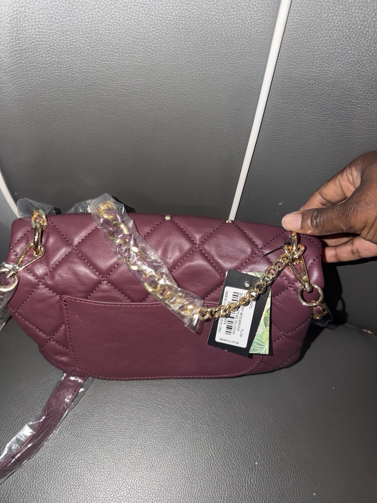 Women’s Small Burgundy Quilted Crossbody Bag Gold Chain Strap Turn Lock Lined