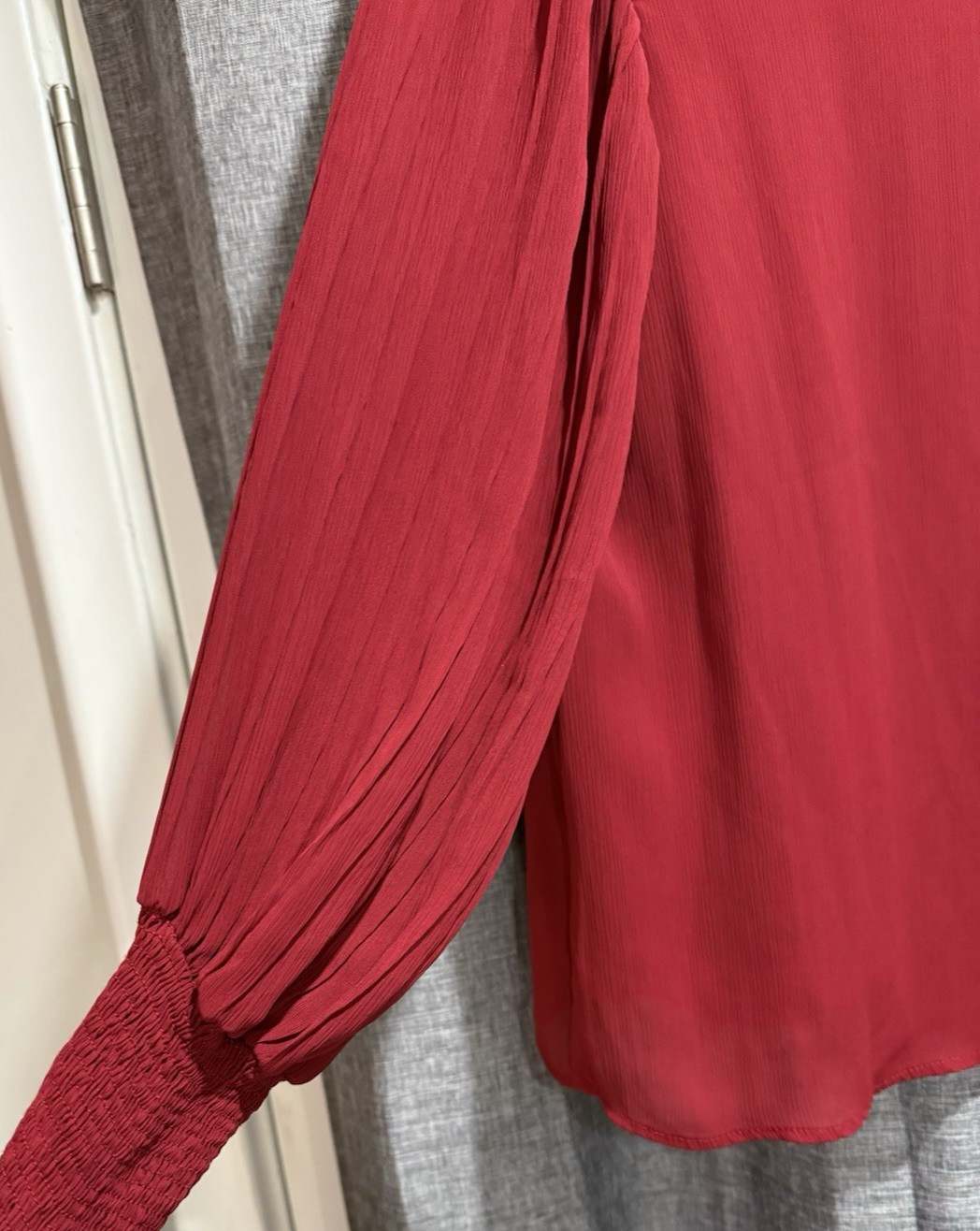 Aifer Top Womens M Cranberry Red Pleated Balloon Sleeves Dainty Flowy Lined EUC