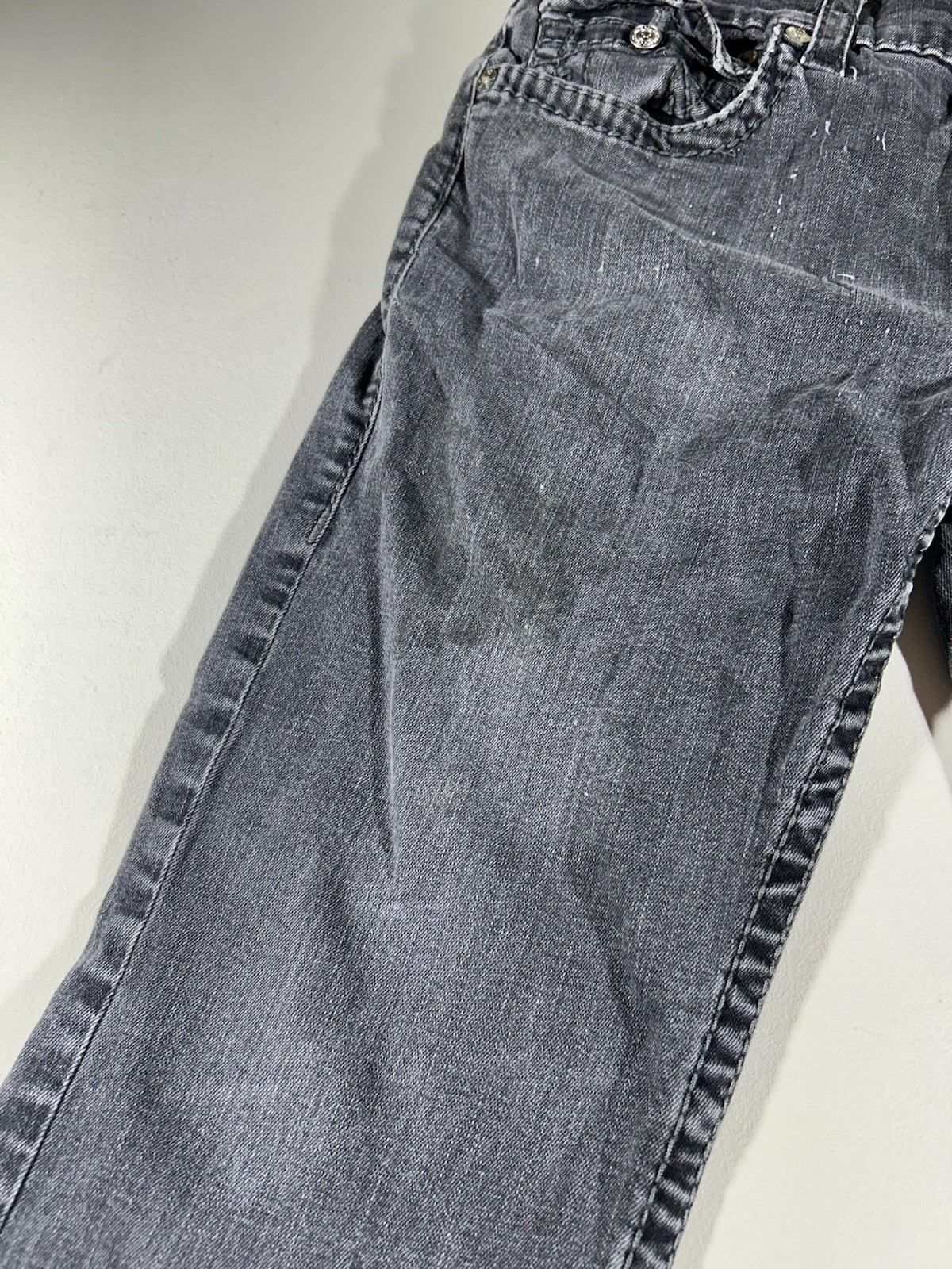 (Super Thrashed Distressed) True Religion Ricky Flap Big T Jeans 32×32 Grey