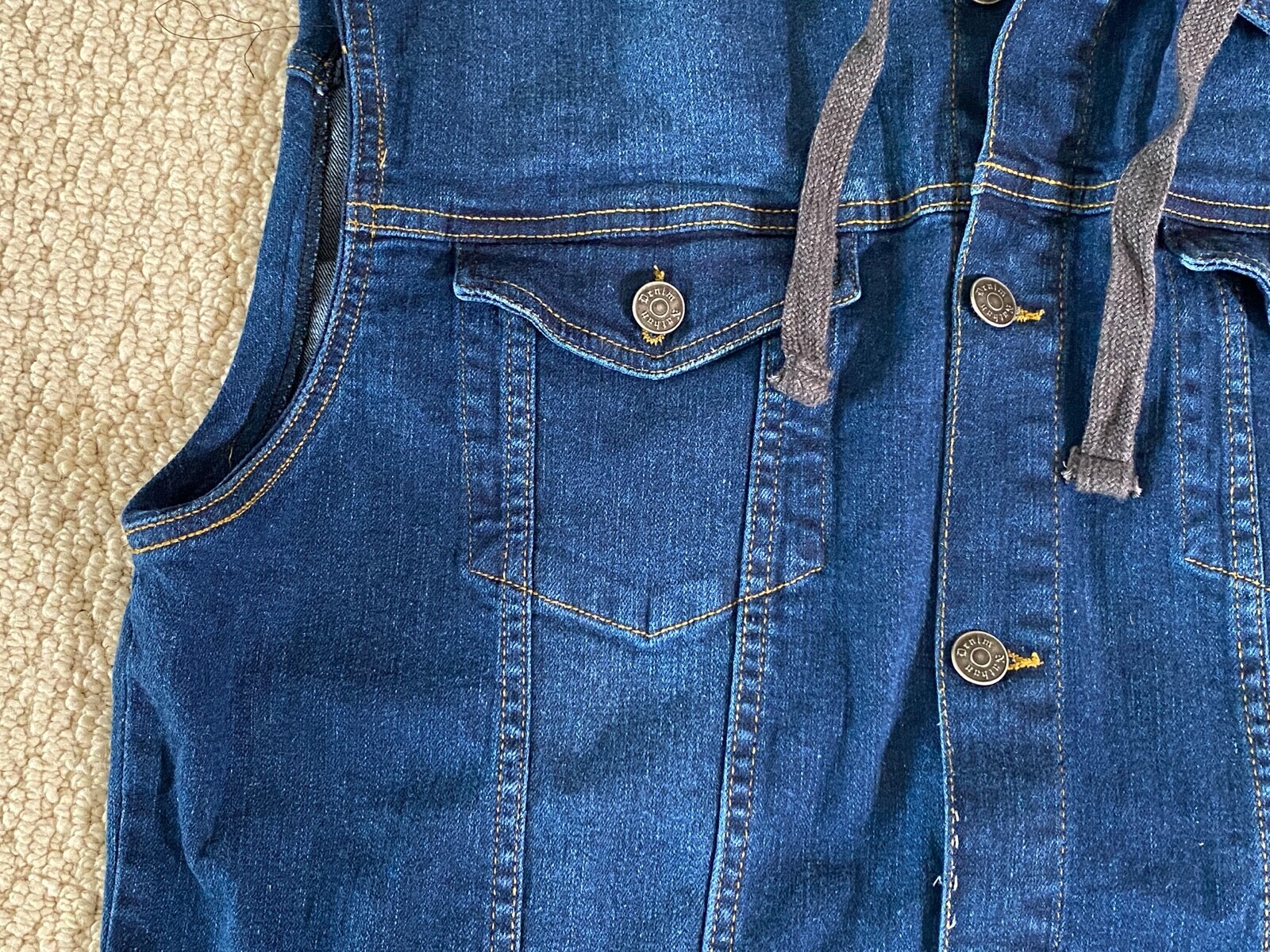 NWT Men’s Nathan Denim Stonewash Blue Convertible Hood Hoodie Denim Jean Vest