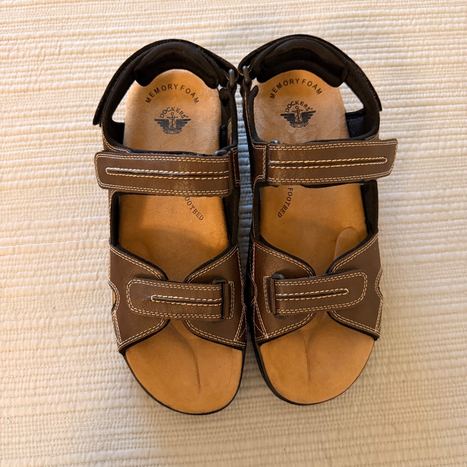 NEW Dockers Mens Dark Brown Memory Foam Fusion Footbed Sandals 90-21389 Size 12M