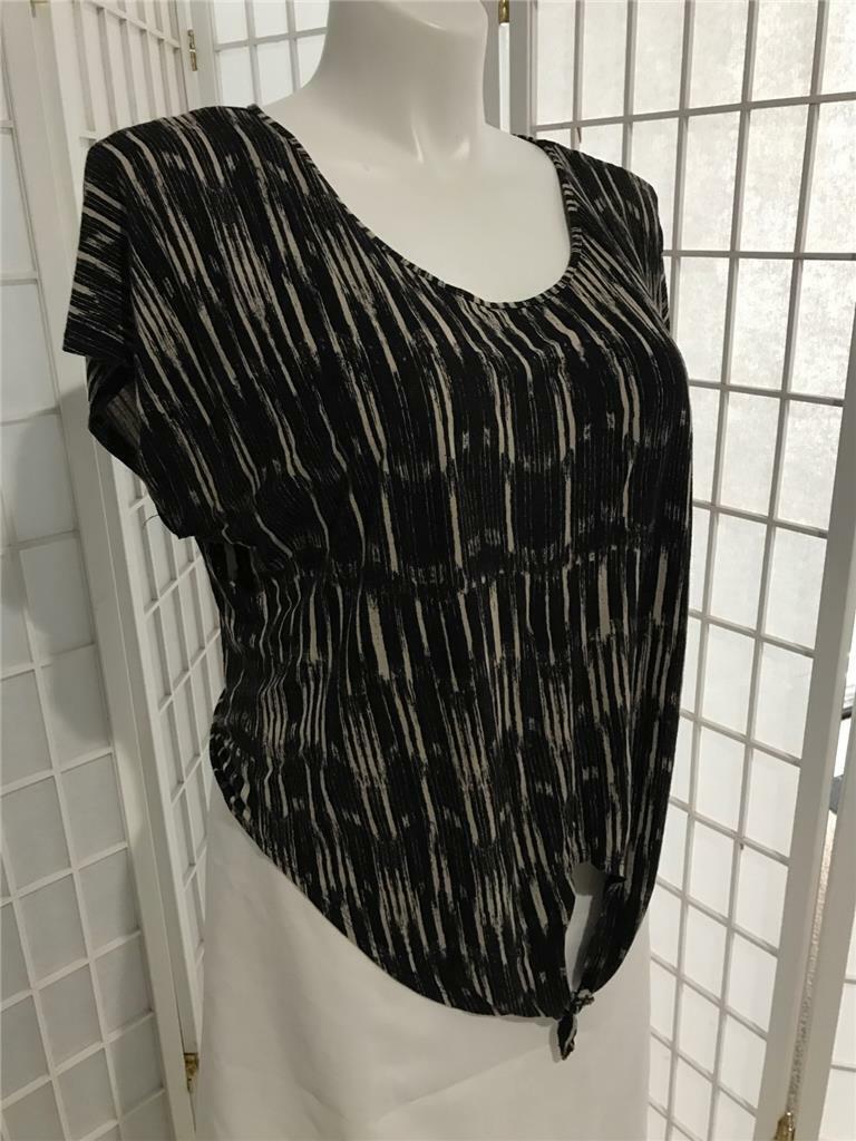 Women’s Hot Options Sz 14 Raven Black Soft Tan Stripe Summer Tie Waist Blouse