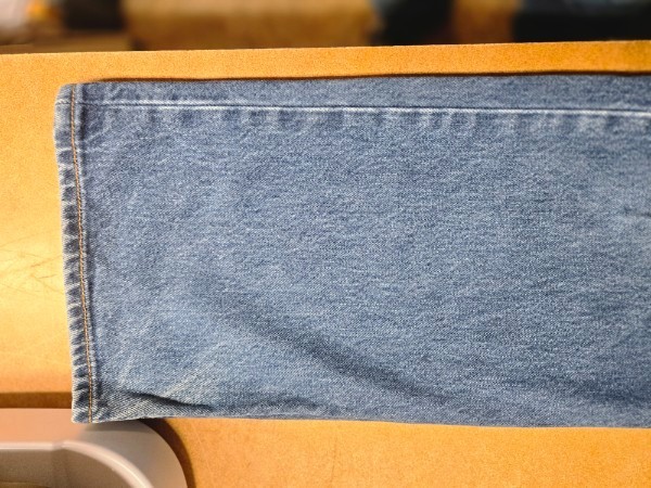 Levi 501 from 2004 501xx Made In Mexico Button Fly Denim Jeans 38×36.