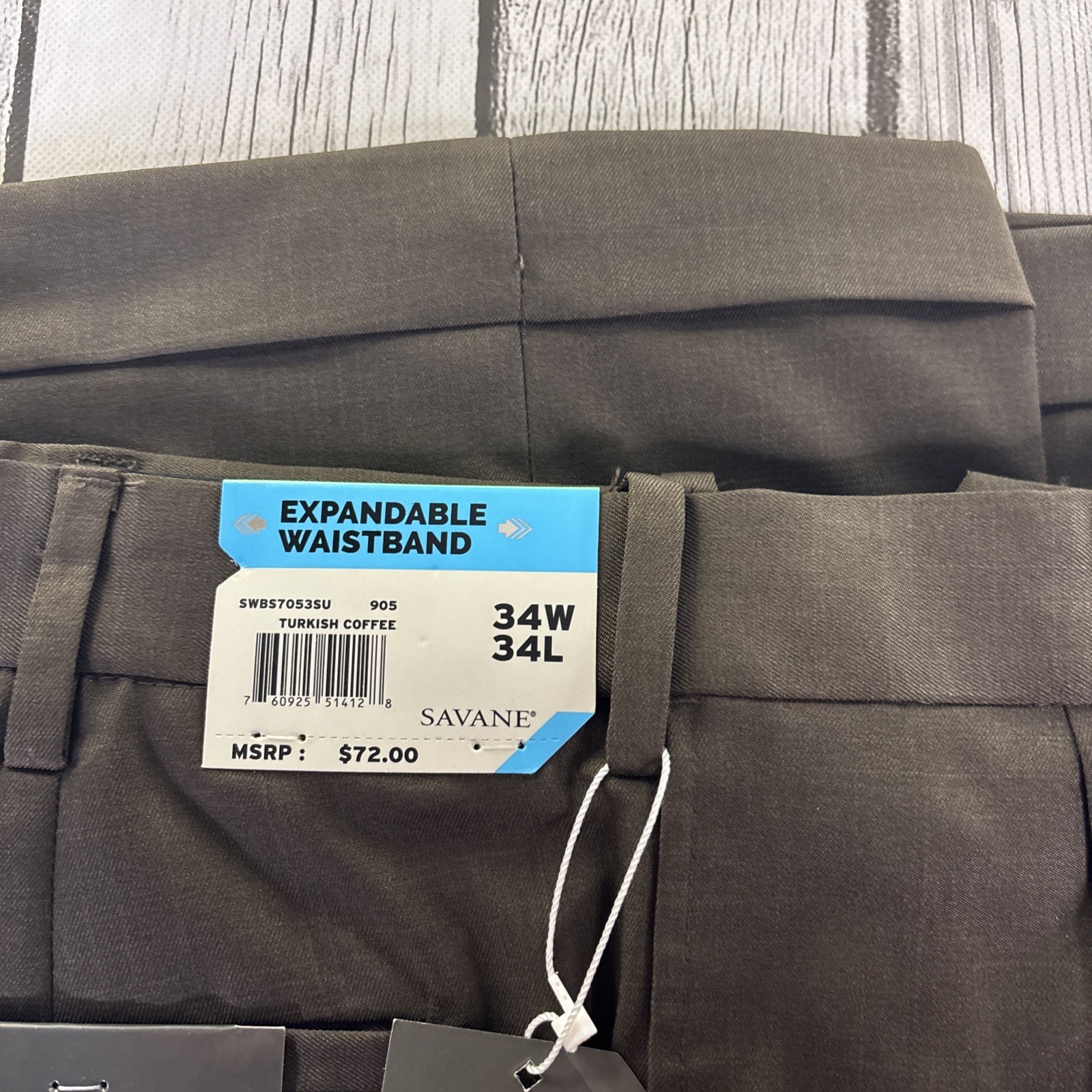 Savane Men’s 34×34 Stretch Crosshatch Pleated Cuffed Dress Pants Brown NWT.