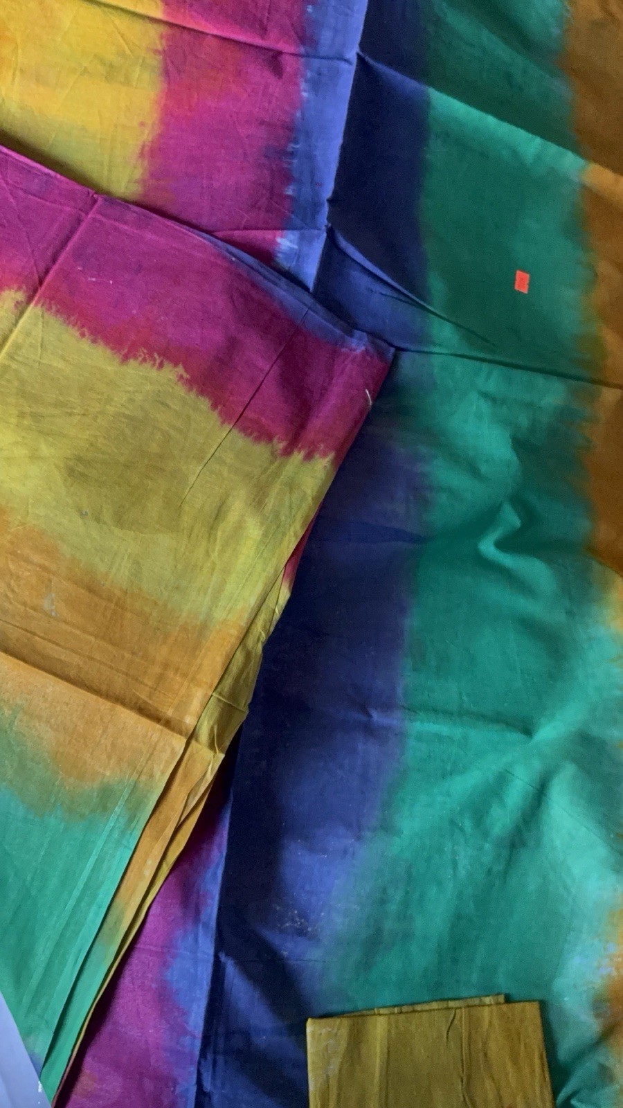 NEW 🆕, Cotton BATIK SAREE. ( Item#L3229 ) including blouse piece. Only $33