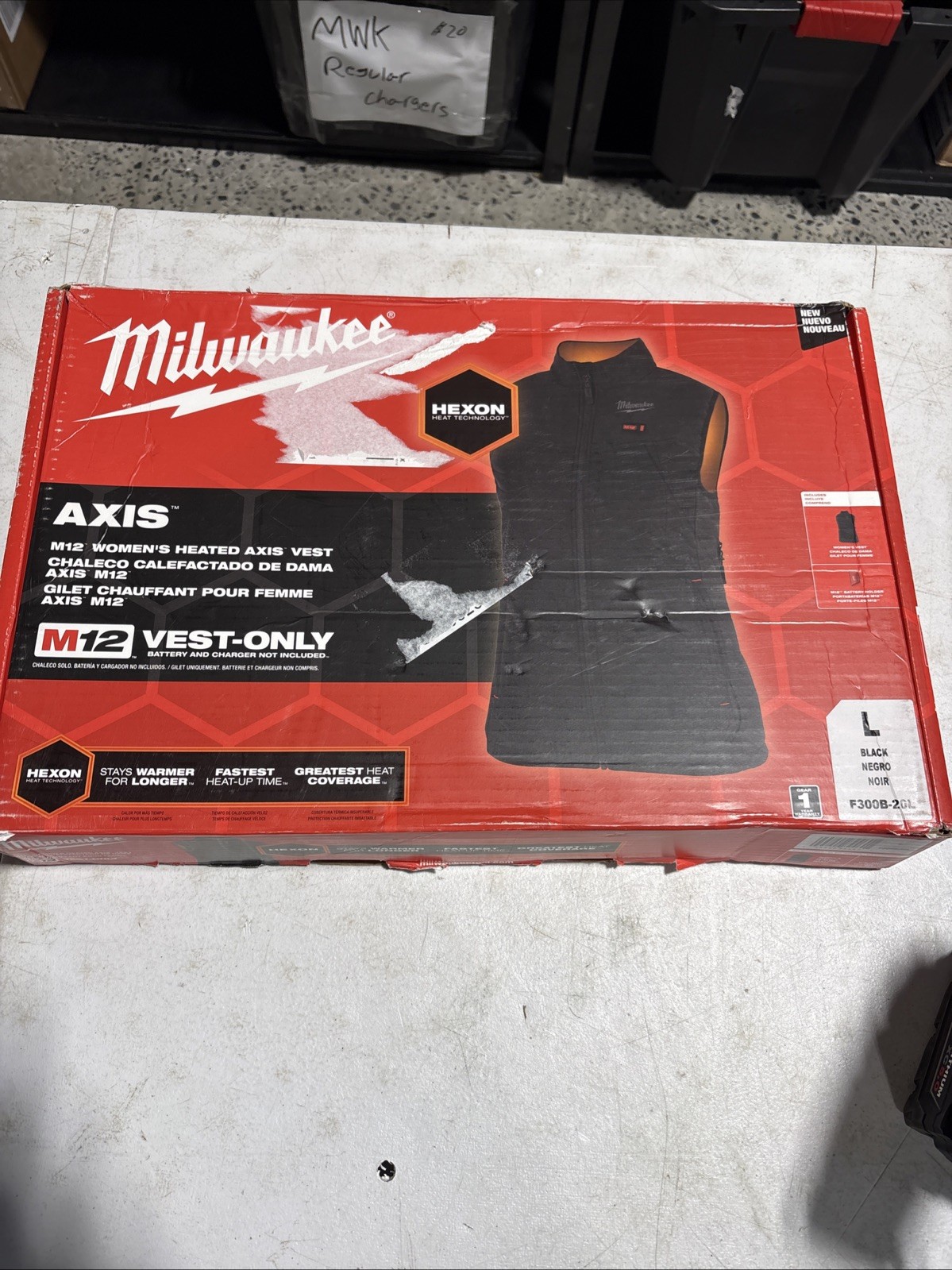 Milwaukee M12 Heated Axis Vest (F300B-20L)