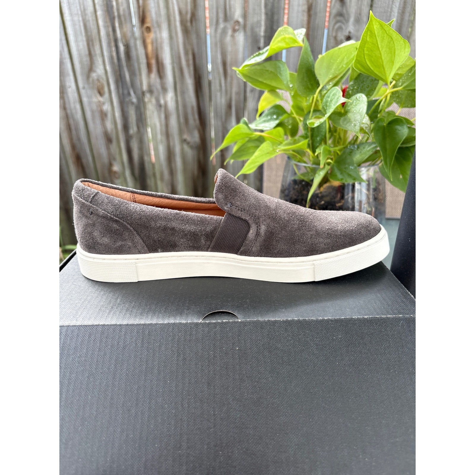Frye Ivy Slip On Suede Sneakers Grigio Grey Leather Lined Shoes 71171 Womens 8 M