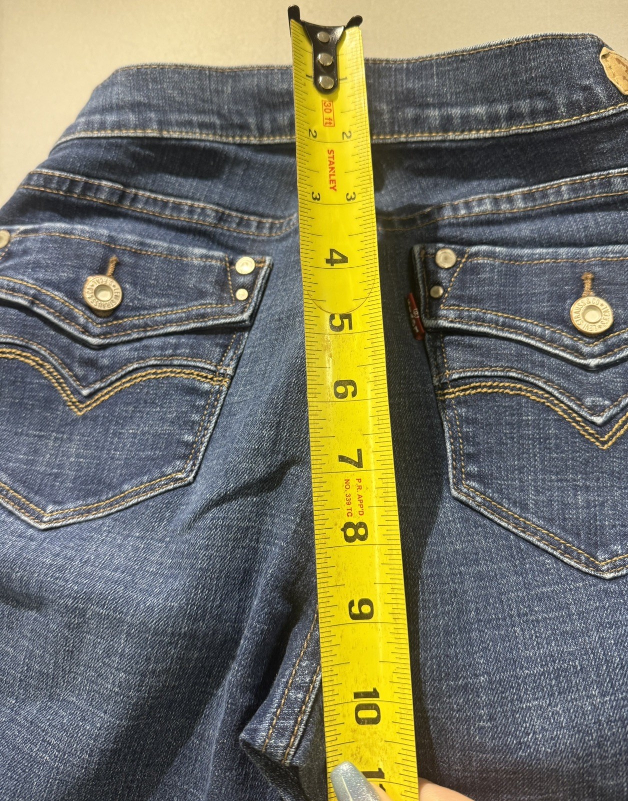 Levi’s 505 Jeans Women’s Blue Straight Leg Dark Wash Size 6