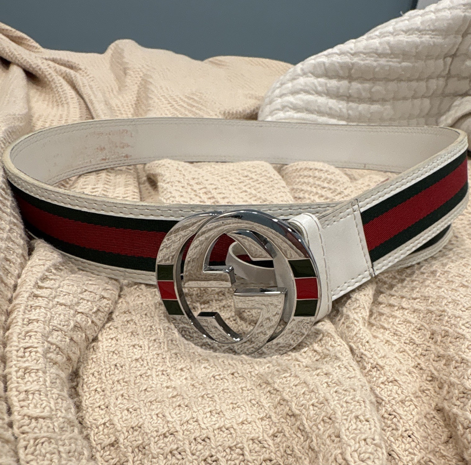 Gucci Interlocking G White Web Stripe Belt Red/Green Silver Buckle 40 inches