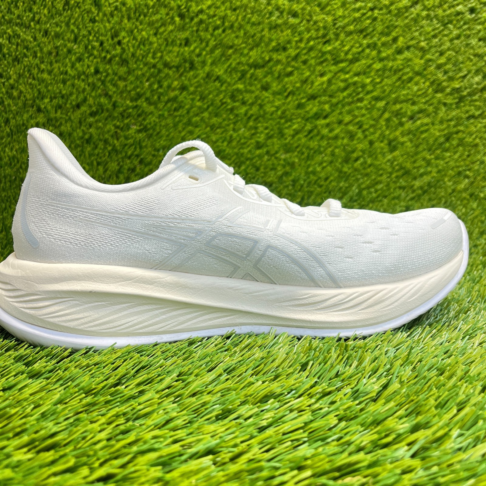 Asics Gel-Cumulus 26 Mens Size 7.5 White Athletic Running Walking Shoes Sneakers
