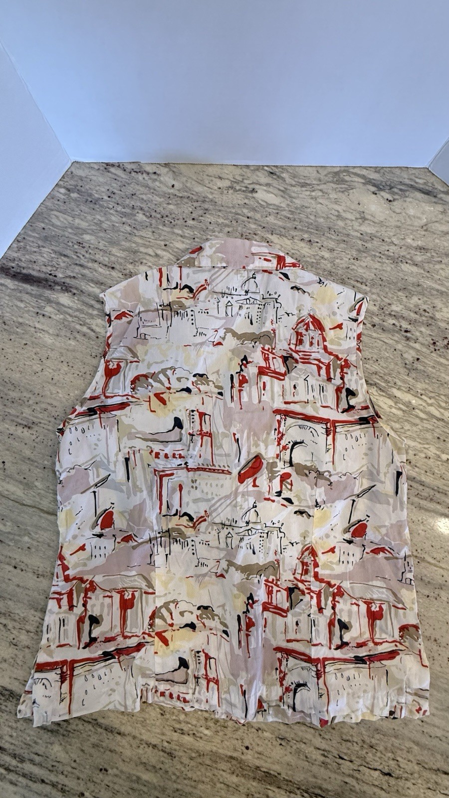 Lemon Grass studio Sleeveless Button-Up Blouse in Cream with Red Accents medium