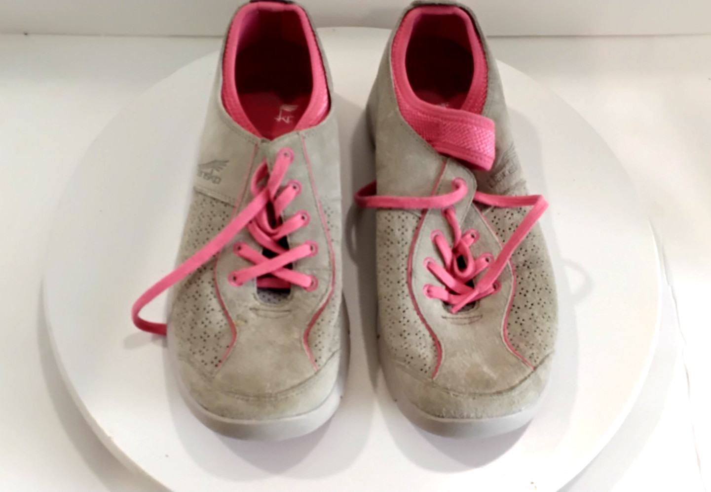 Dansko Elise Sneakers Womens EU 40 US 9.5 Taupe Gray Pink Suede Comfort Shoes
