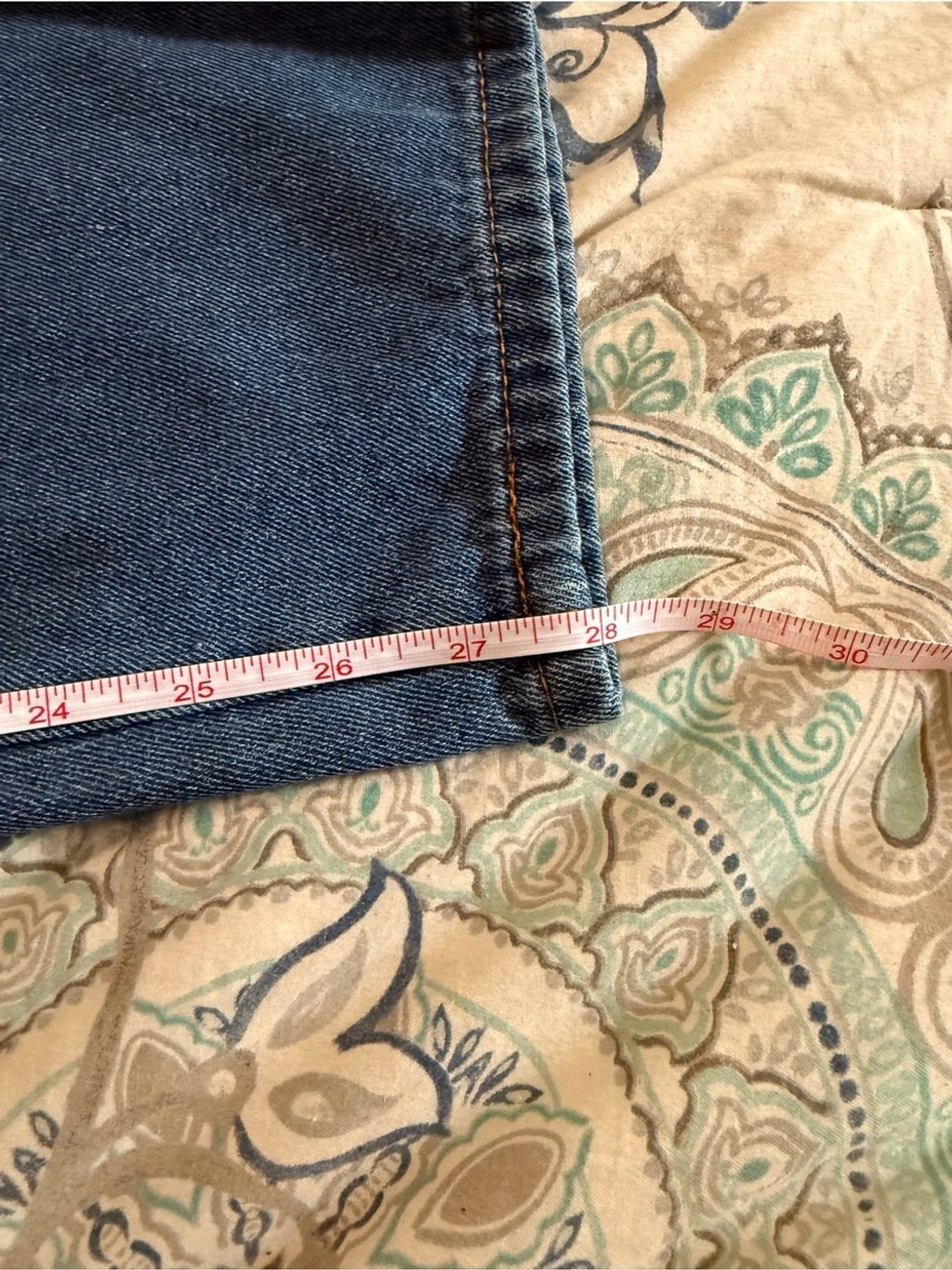 Women’s blue jeans size 0xl- waist 38/40”
