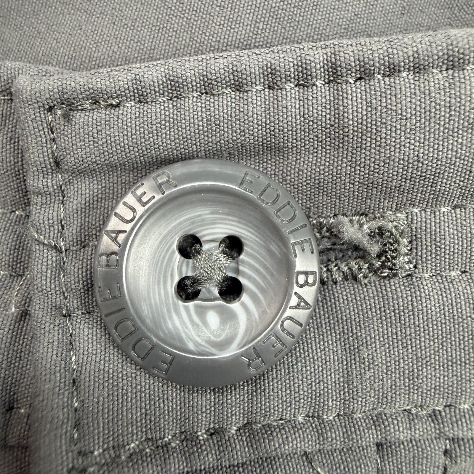 Eddie Bauer Rainier Capri Pants Womens 12 Gray Stretch Hiking Fishing Travel